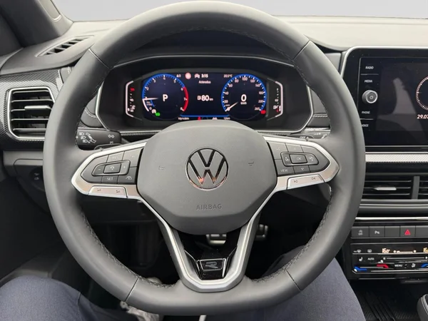 VOLKSWAGEN T-Cross (2026) — foto 4 van 17