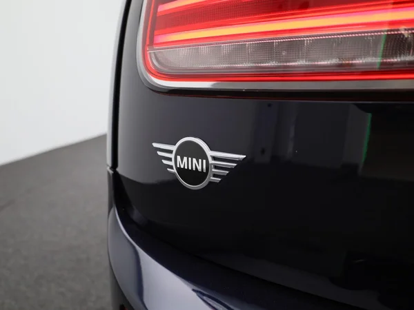 MINI Clubman (2023) — foto 29 van 48