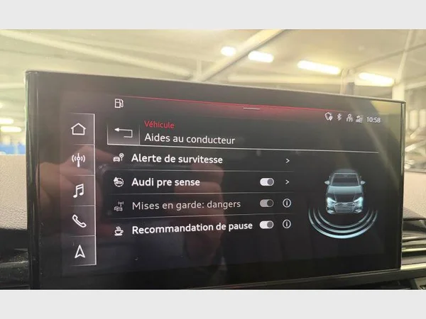 Audi A4 (2022) — foto 17 van 28