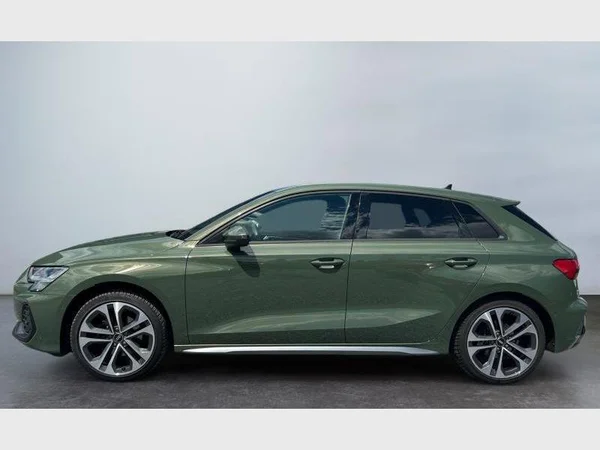 Audi A3 Sportback (2024) — foto 27 van 29