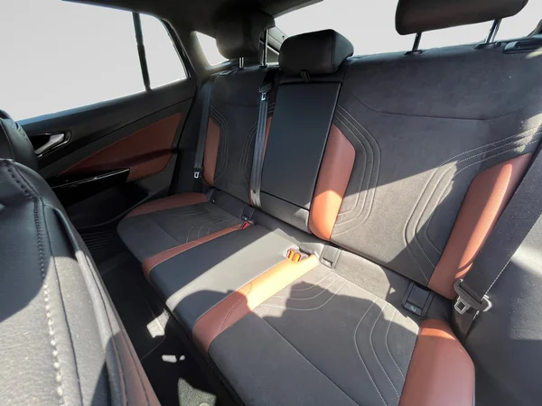 VOLKSWAGEN ID.5 (2023) — foto 22 van 24