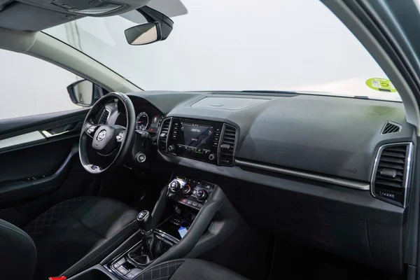 Skoda Karoq (2021) — foto 22 van 54