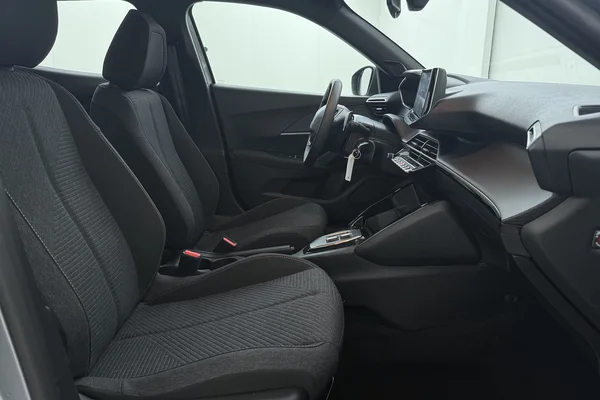 Peugeot 2008 (2025) — foto 14 van 16