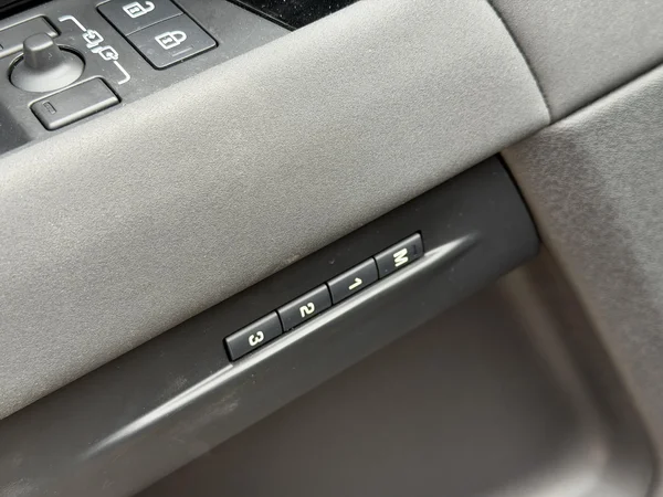 Land Rover Range Rover Evoque (2023) — foto 5 van 18