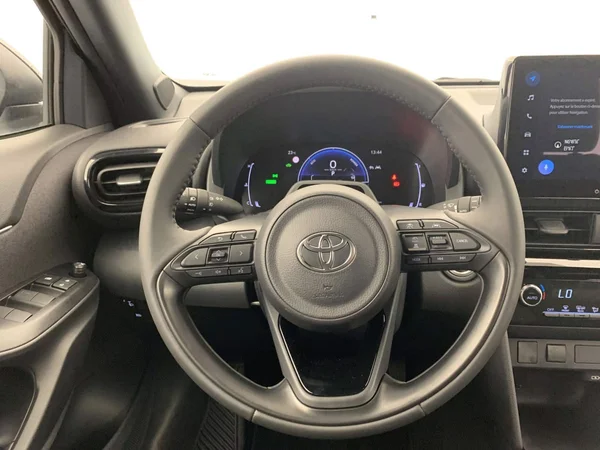 Toyota Yaris Cross Hybrid (HEV) (2026) — foto 6 van 25