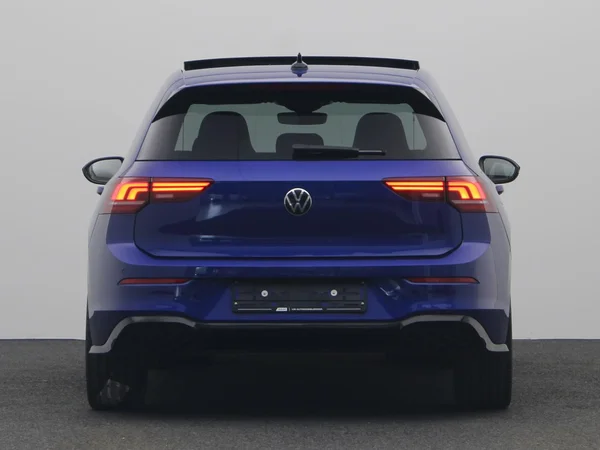 VOLKSWAGEN Golf VIII (2024) — foto 17 van 20