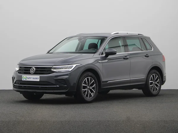 VOLKSWAGEN Tiguan (2022) — foto 1 van 21