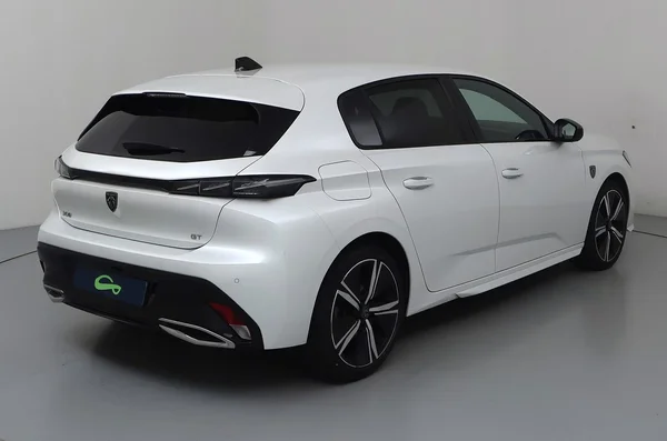 Peugeot 308 (2023) — foto 24 van 28