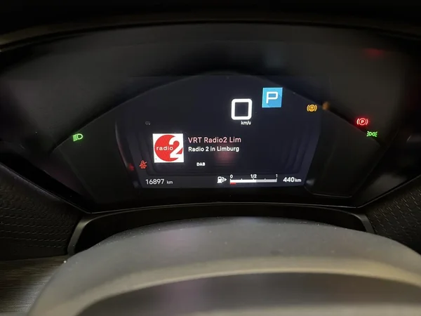 Citroën C5 X (2023) — foto 3 van 23