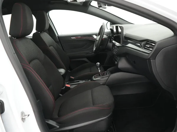 Ford Focus (2024) — foto 4 van 21
