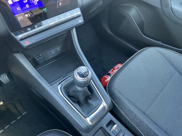 Renault Captur (2026) — foto 2 van 20
