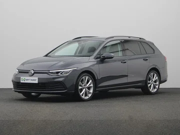 VOLKSWAGEN Golf VIII SW (2024)