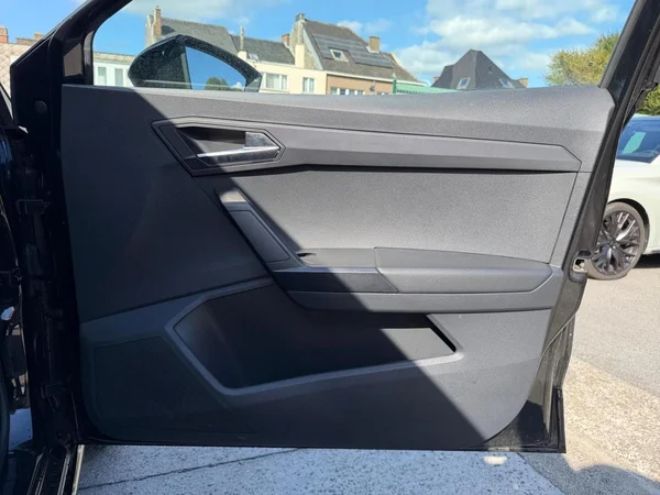 SEAT Ibiza 5P/D (2024) — foto 3 van 24