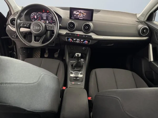 AUDI Q2 (2022) — foto 2 van 28