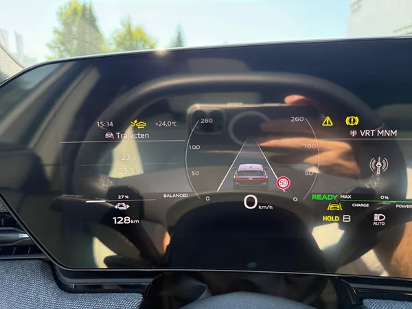 AUDI A6 Avant e-tron (2026) — foto 5 van 21