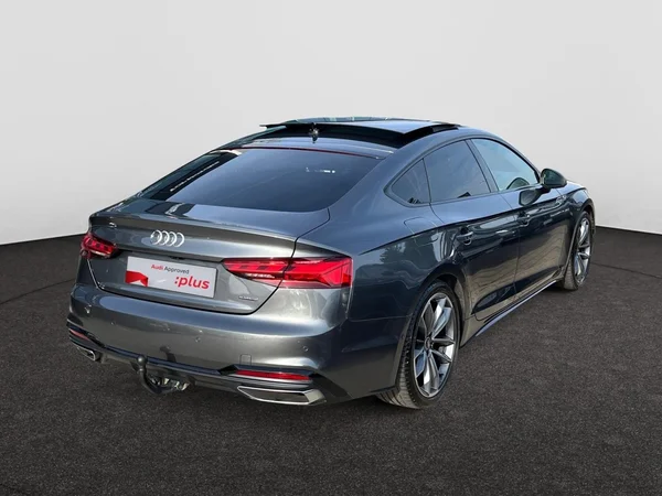 AUDI A5 Sportback (2022) — foto 12 van 22
