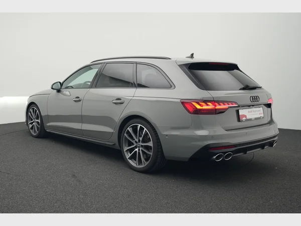 AUDI S4 Avant (2022) — foto 29 van 30