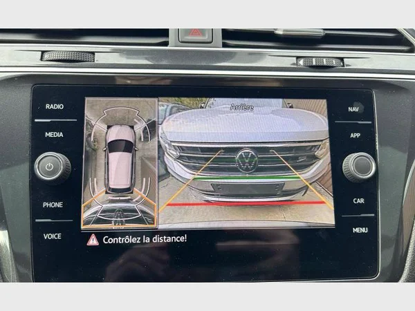 Volkswagen Tiguan Allspace (2023) — foto 13 van 40