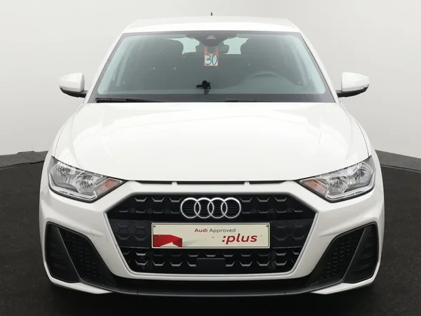 Audi A1 Sportback (2025) — foto 23 van 25