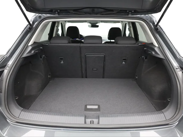 VOLKSWAGEN T-Roc (2023) — foto 2 van 19