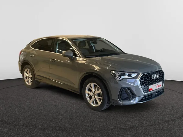 AUDI Q3 Sportback (2021) — foto 14 van 21