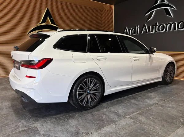 Bmw 318 (2020) — foto 20 van 29