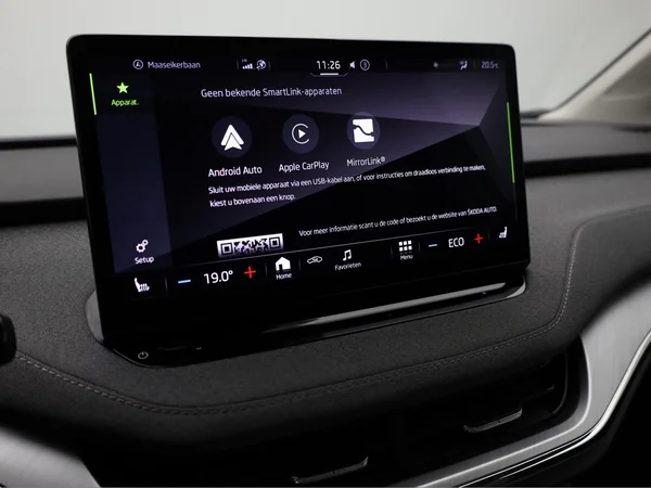 SKODA Enyaq Coupé (2024) — foto 10 van 21