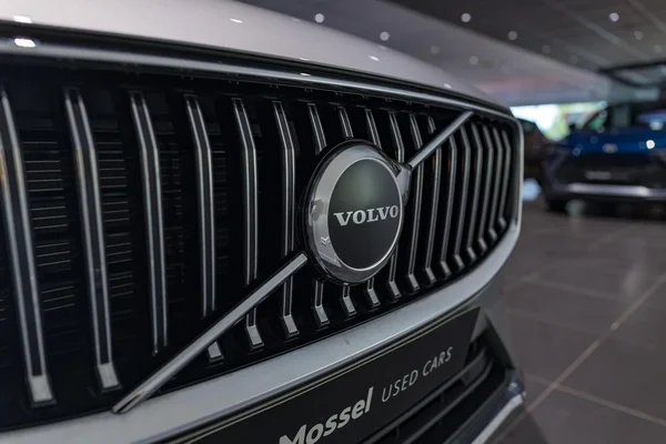Volvo XC60 (2022) — foto 42 van 42
