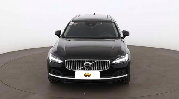 Volvo V90 PHEV (2021) — foto 3 van 45