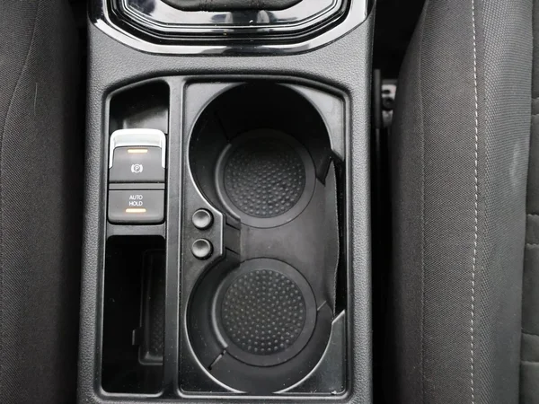 Volkswagen Touran (2021) — foto 8 van 30