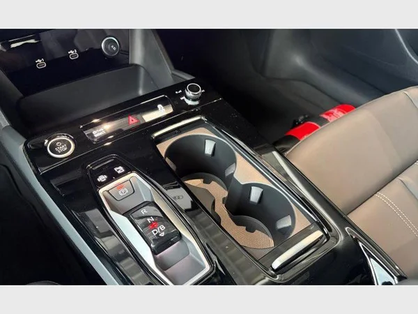 AUDI A6 Avant e-tron (2026) — foto 4 van 21