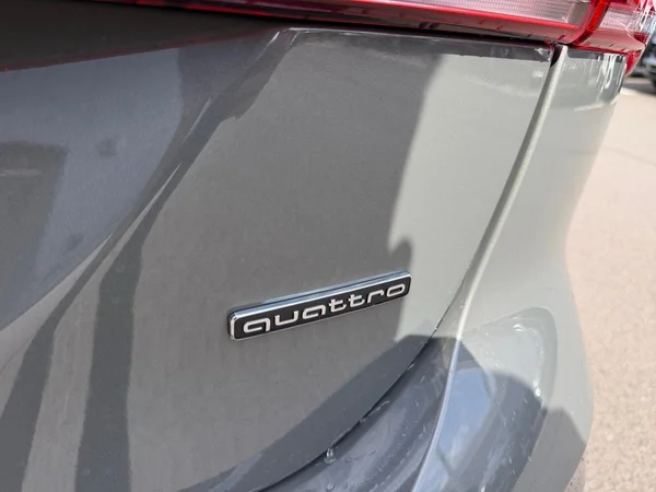AUDI A5 SW e-hybrid (PHEV) (2026) — foto 9 van 24
