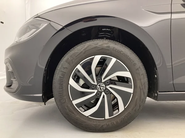 VOLKSWAGEN Polo (2025) — foto 25 van 36