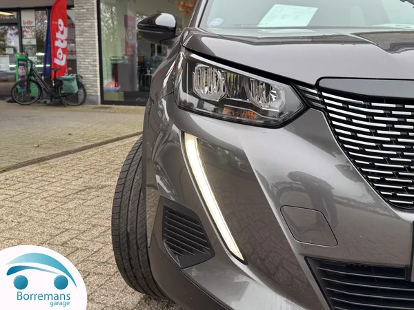 Peugeot 2008 (2023) — foto 4 van 45