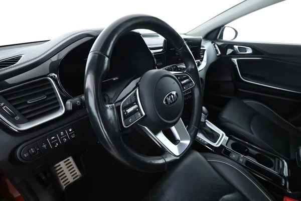 Kia XCeed (2020) — foto 2 van 16