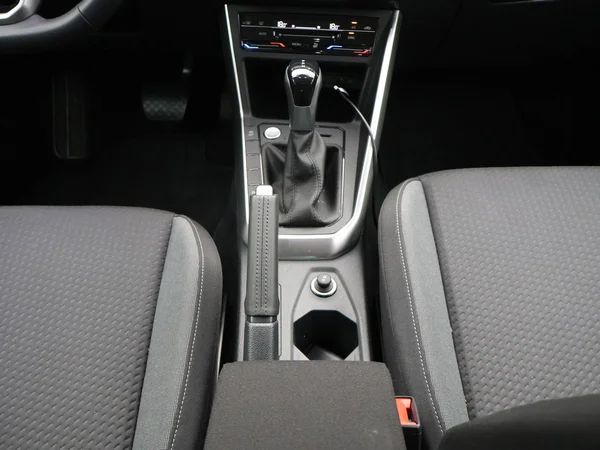 VOLKSWAGEN Taigo (2026) — foto 5 van 25