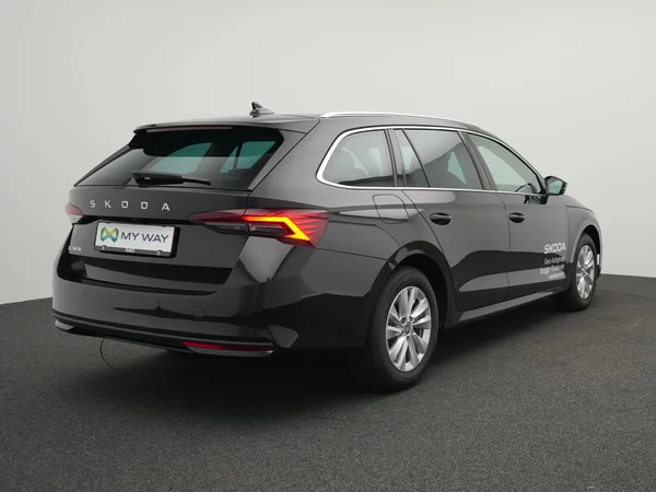 SKODA Octavia Combi (2026) — foto 23 van 27