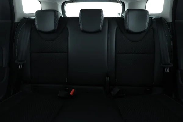 Renault Clio (2017) — foto 6 van 16