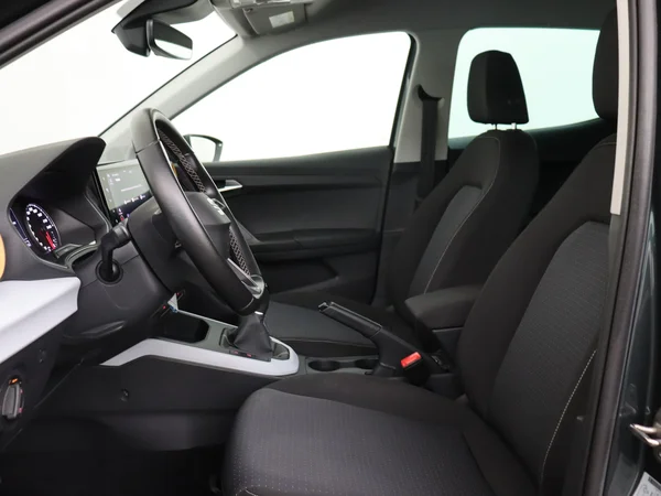 SEAT Arona (2022) — foto 2 van 27