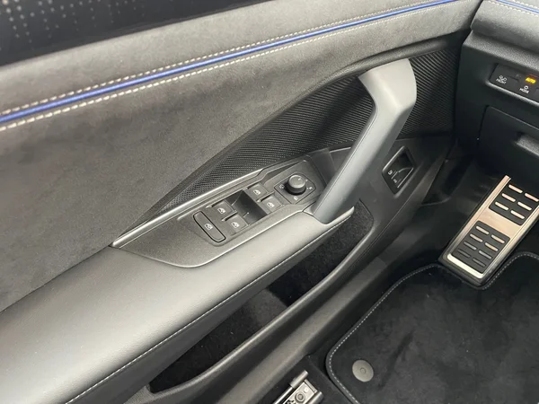 VOLKSWAGEN Tayron eHybrid (PHEV) (2025) — foto 15 van 24