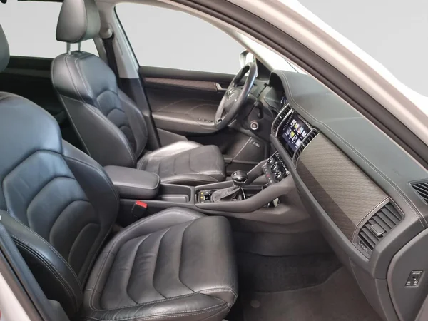 SKODA Kodiaq (2022) — foto 18 van 23