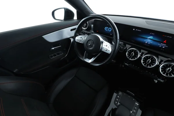 Mercedes-Benz CLA-Klasse (2020) — foto 4 van 16