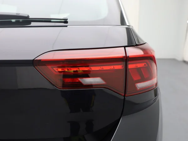 VOLKSWAGEN T-Roc (2024) — foto 17 van 20