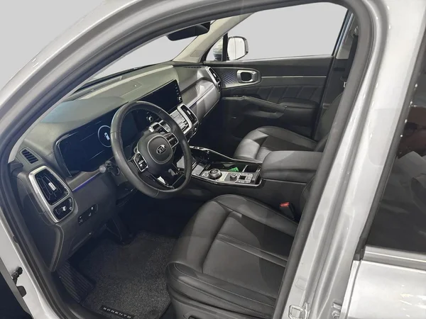 Kia Sorento (2021) — foto 3 van 22