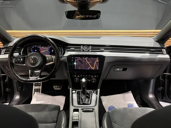 Volkswagen Arteon (2020) — foto 3 van 26