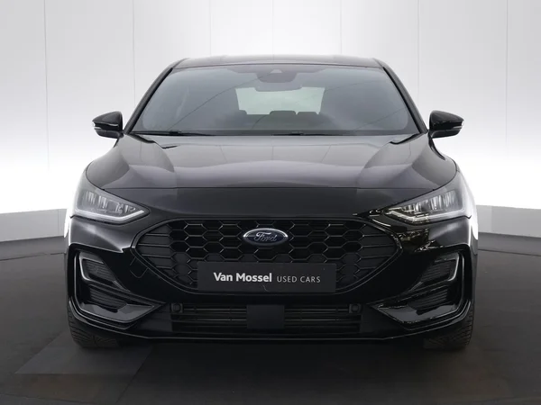 Ford Focus (2023) — foto 18 van 24