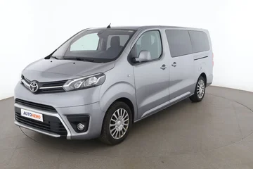 Toyota ProAce b1ff92c7-2de1-4fff-ac89-287b2e35fa7f
