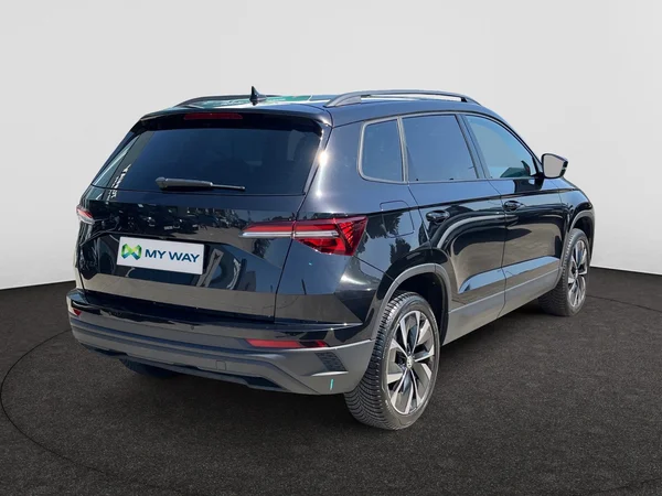 SKODA Karoq (2024) — foto 12 van 22