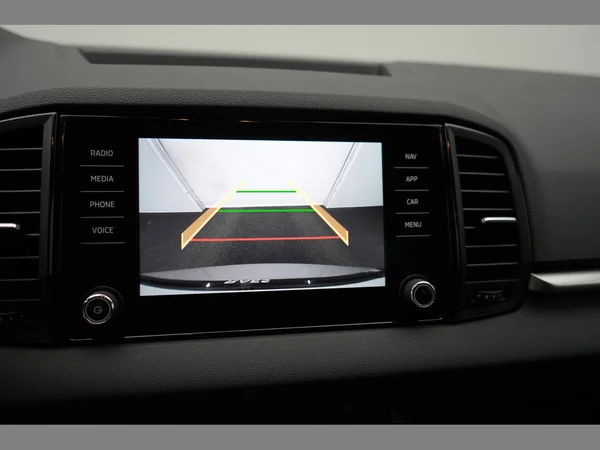 SKODA Karoq (2025) — foto 15 van 22