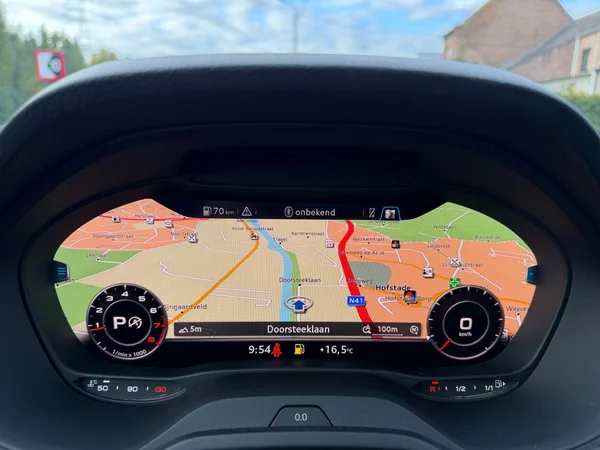 AUDI Q2 (2022) — foto 11 van 21